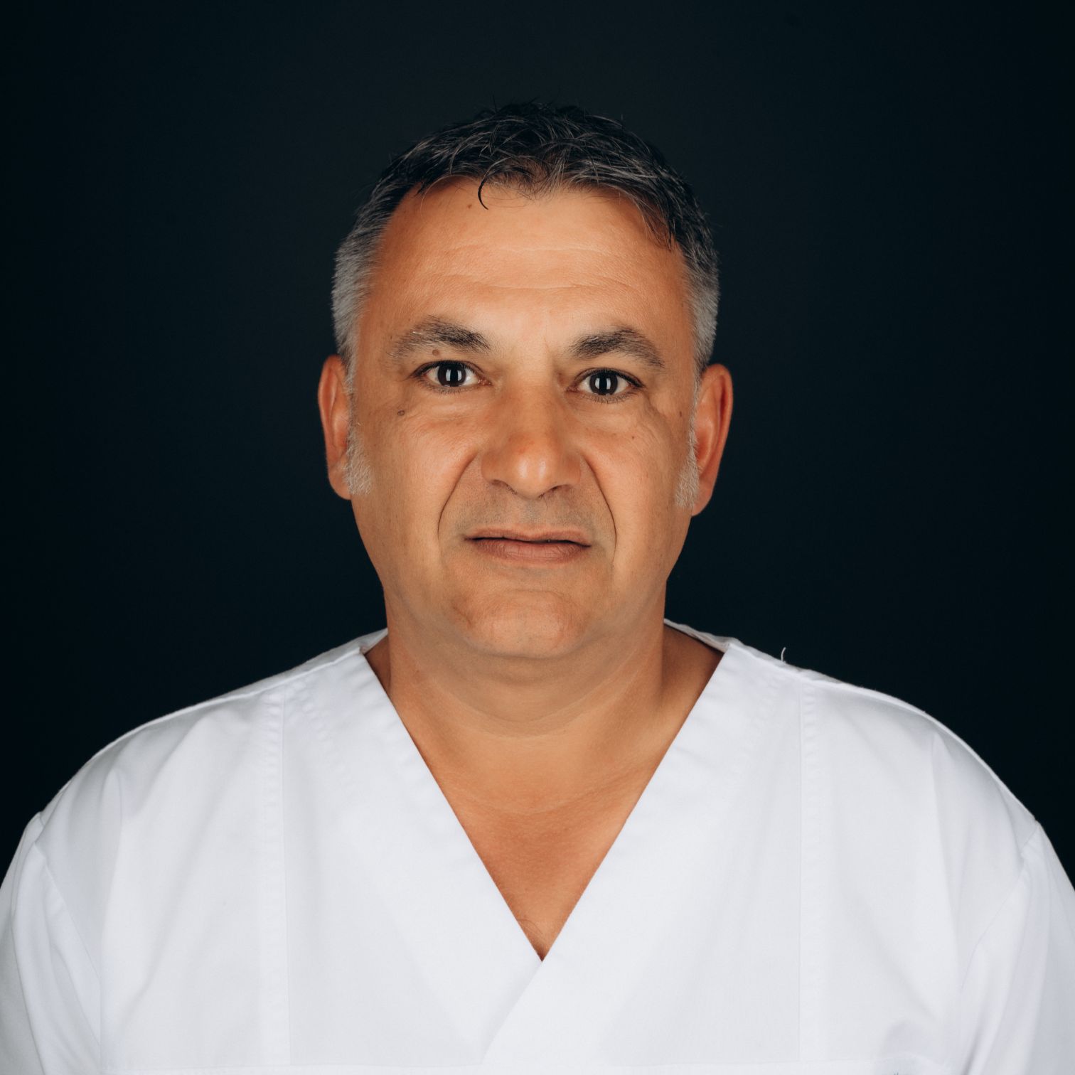 Dr. Bogdan Racovicean