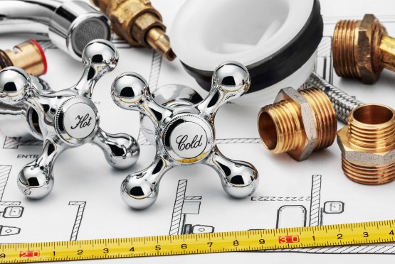 Plumbing Fixtures: Repair vs. Replace