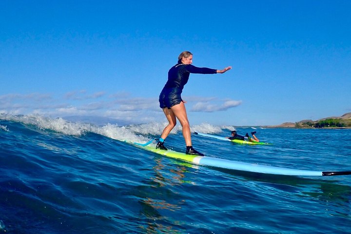 Amazing Family Surf Lesson for 3 or 4 at Ukumehame Beach — photo 11