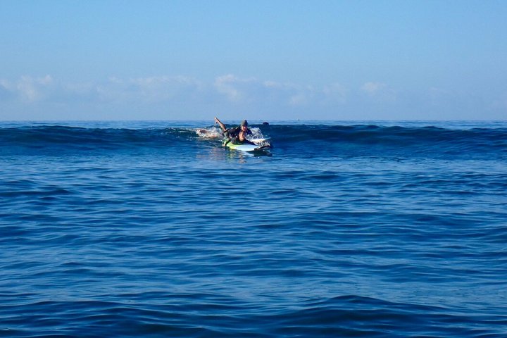 Amazing Family Surf Lesson for 3 or 4 at Ukumehame Beach — photo 22