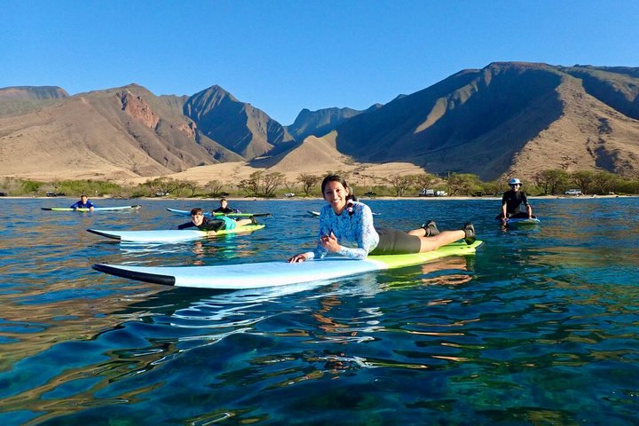 Amazing Family Surf Lesson for 3 or 4 at Ukumehame Beach — photo 21