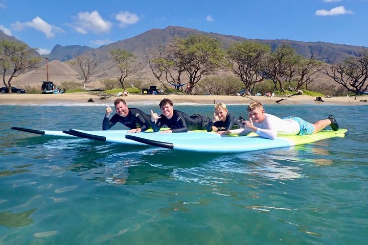 Amazing Family Surf Lesson for 3 or 4 at Ukumehame Beach — photo 24