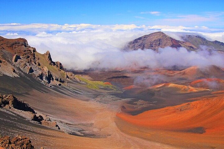 Haleakala Sunrise Best Guided Bike Tour with Bike Maui