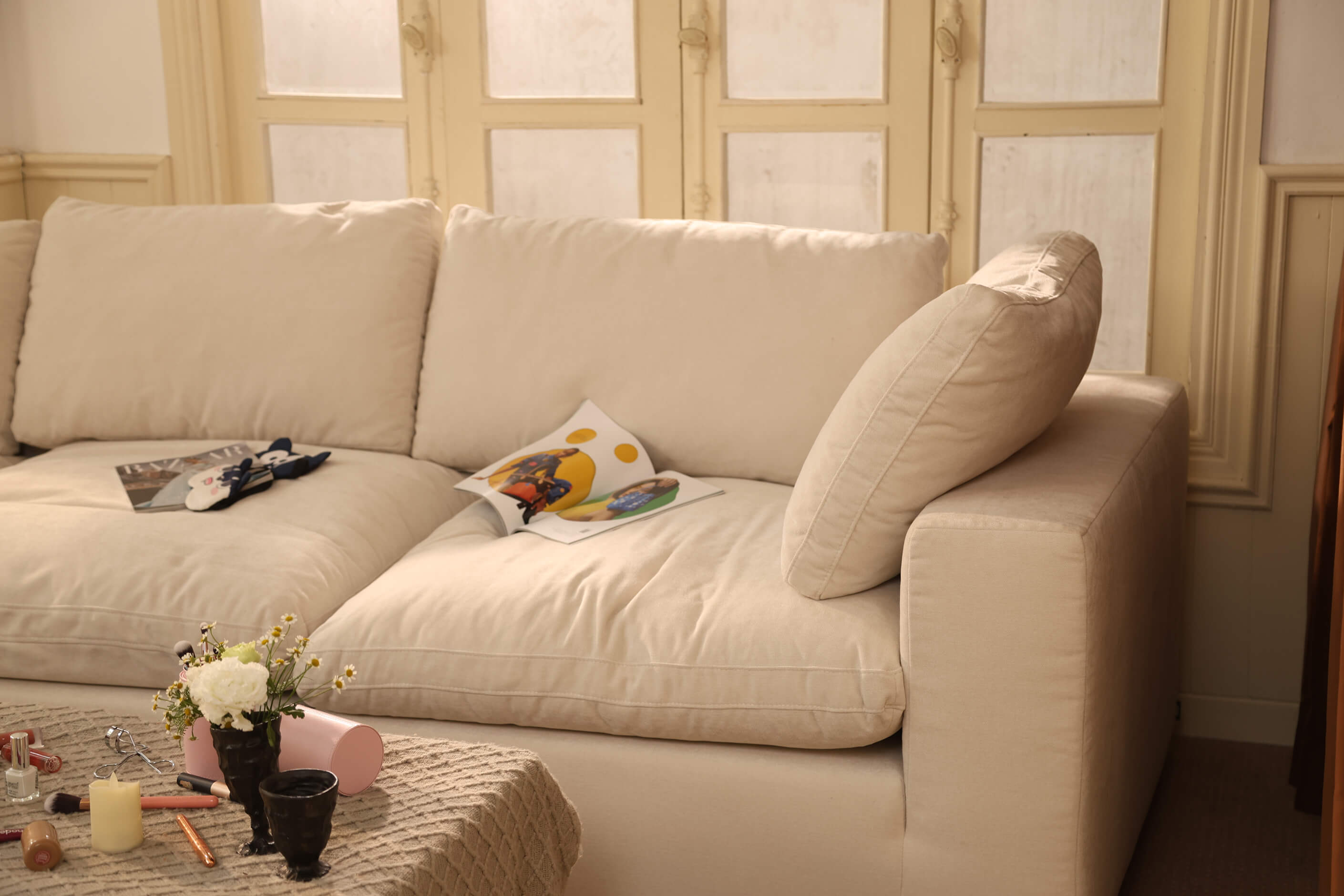Off-white Luun sofa image 2