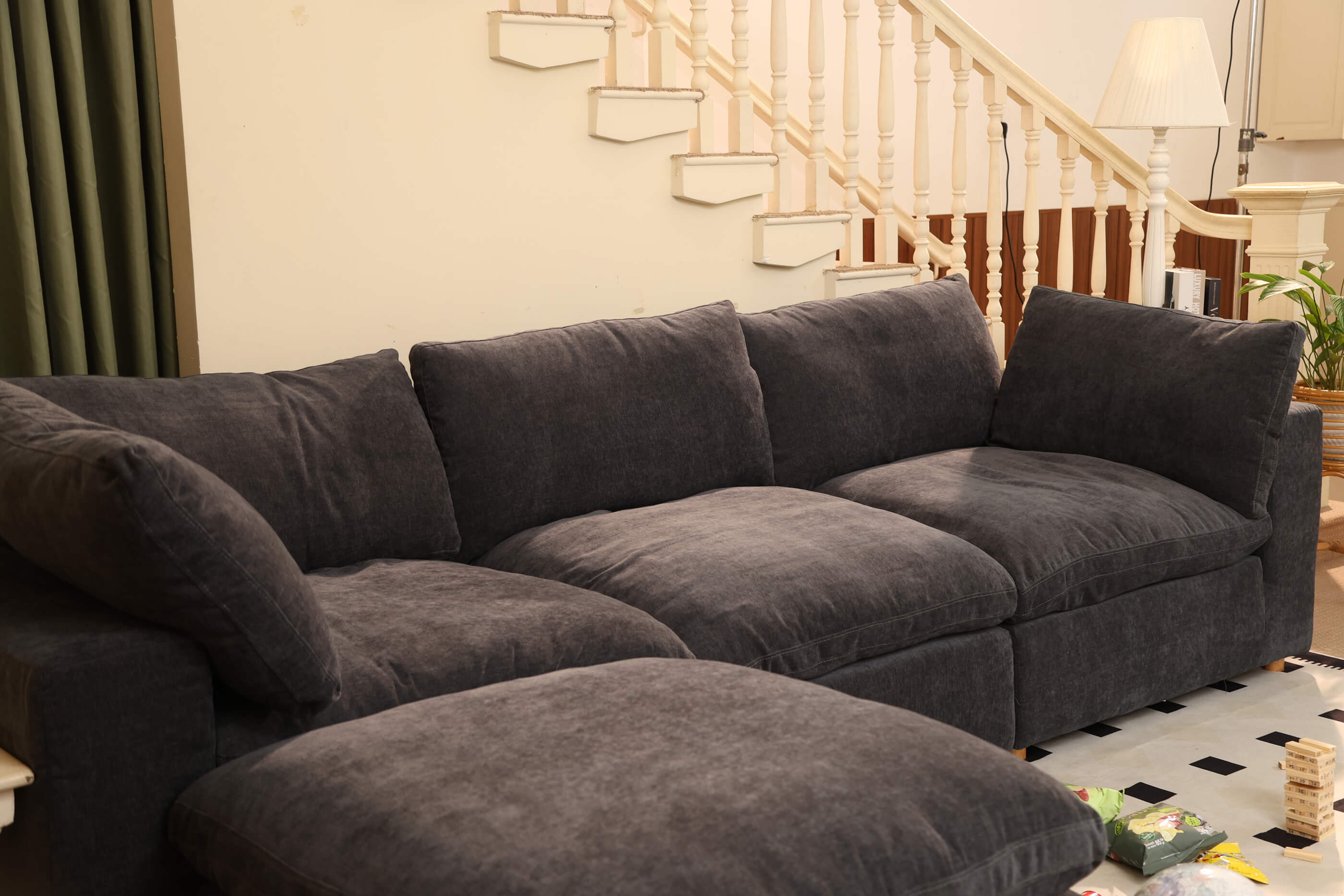 Dark Grey Luun sofa image 2