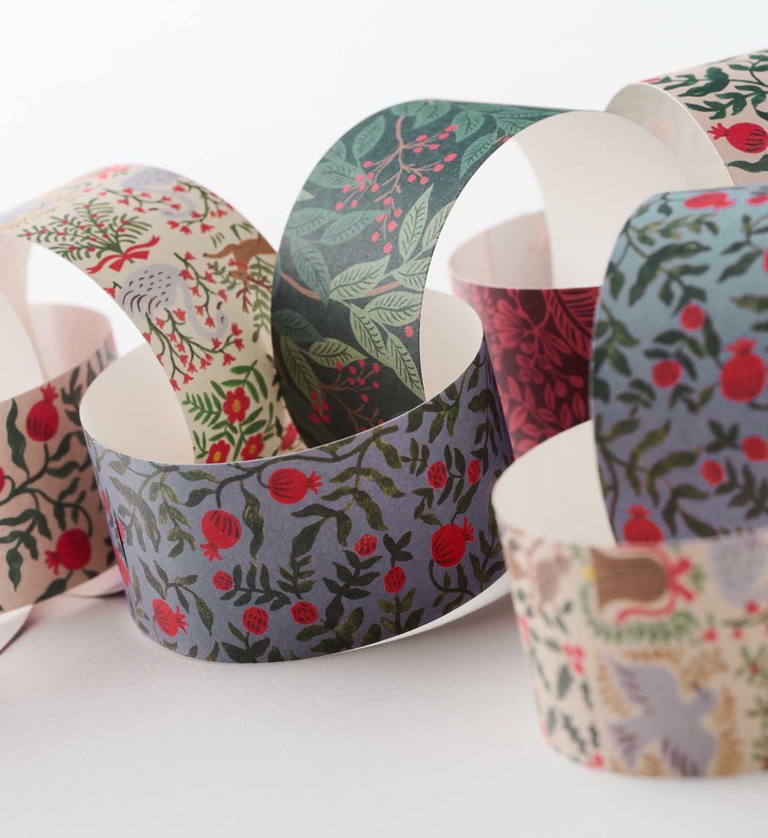 Rifle Paper Co. Christmastide paper chain links