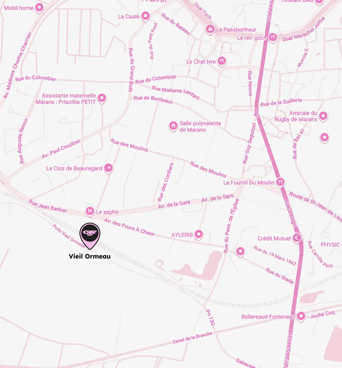 Carte de Marans indiquant les rues, les sites emblématiques tels que la Salle polyvalente de Marans et Le Clos de Beauregard, ainsi que des lieux comme Vieil Ormeau et le Crédit Mutuel.