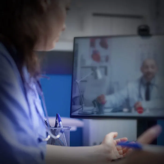 Healthcare & MedTech | Synapsecom