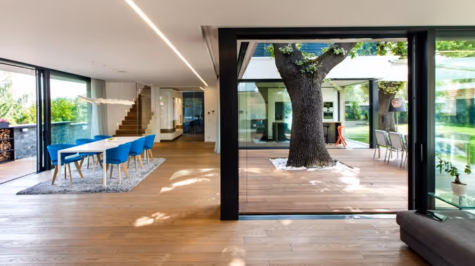 2 Oaks House