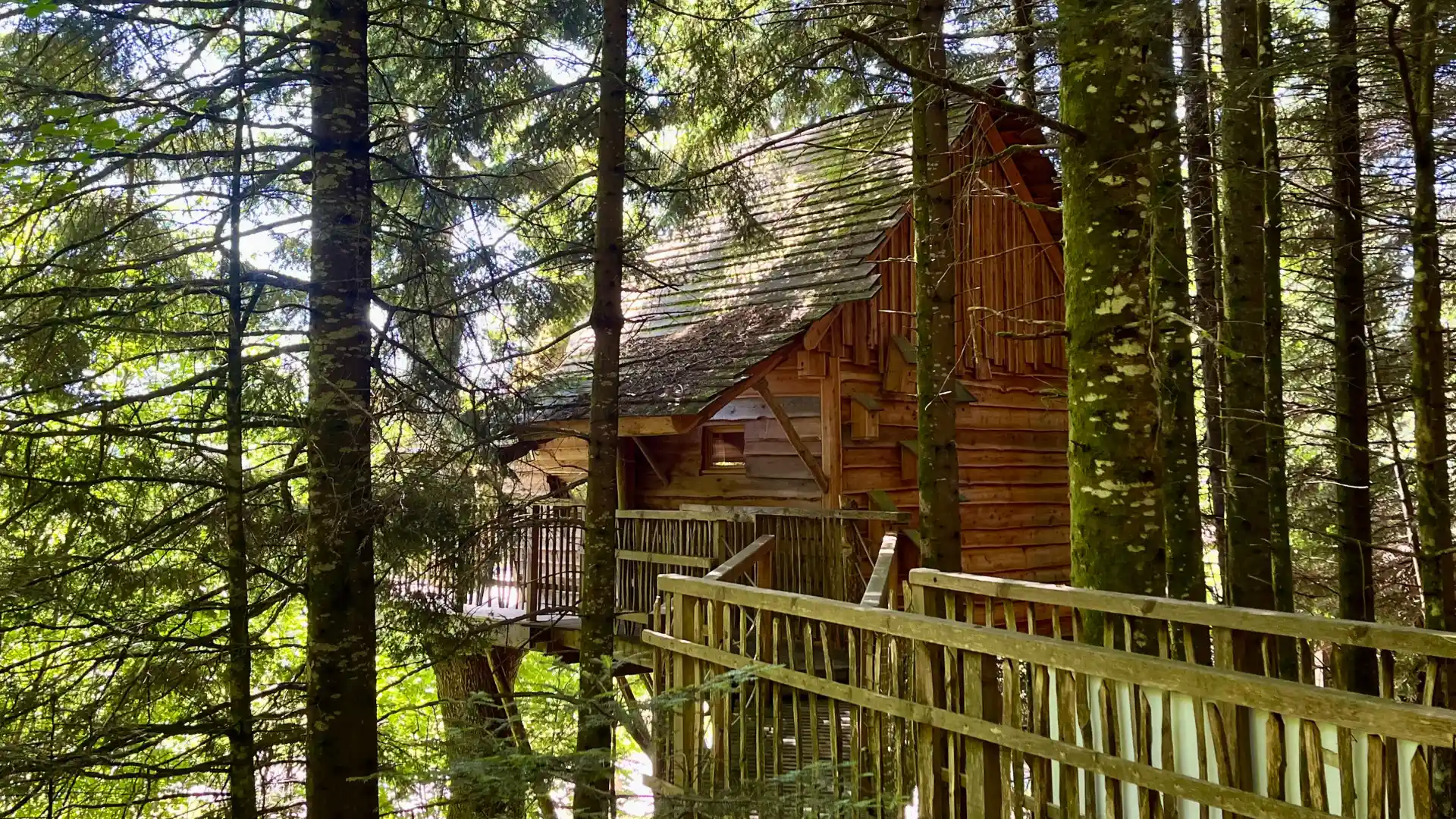 Le Repère – Cabane Cosy | Cabanes Nids des Vosges