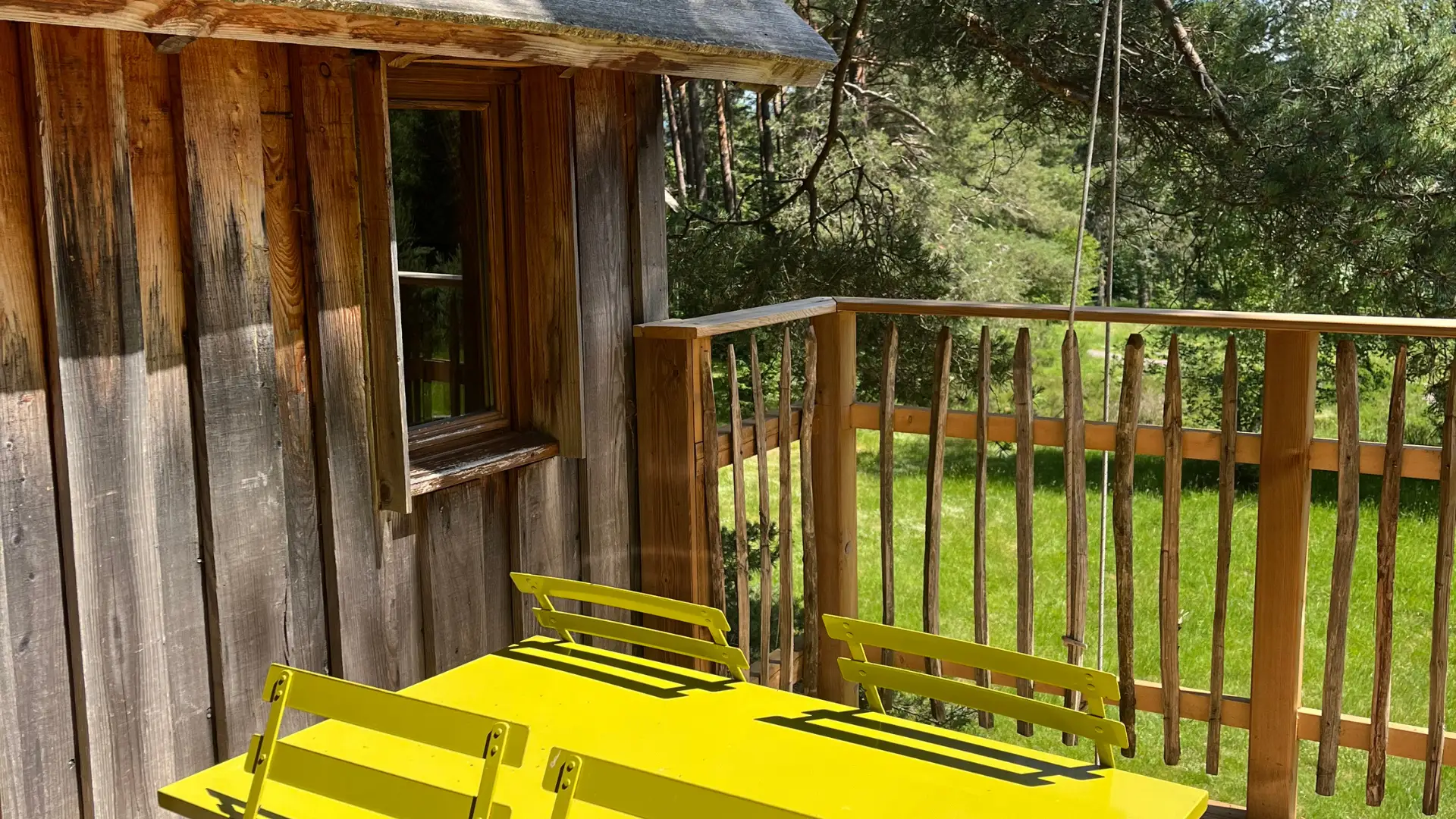 La Tour – Cabane Cosy | Cabanes Nids des Vosges