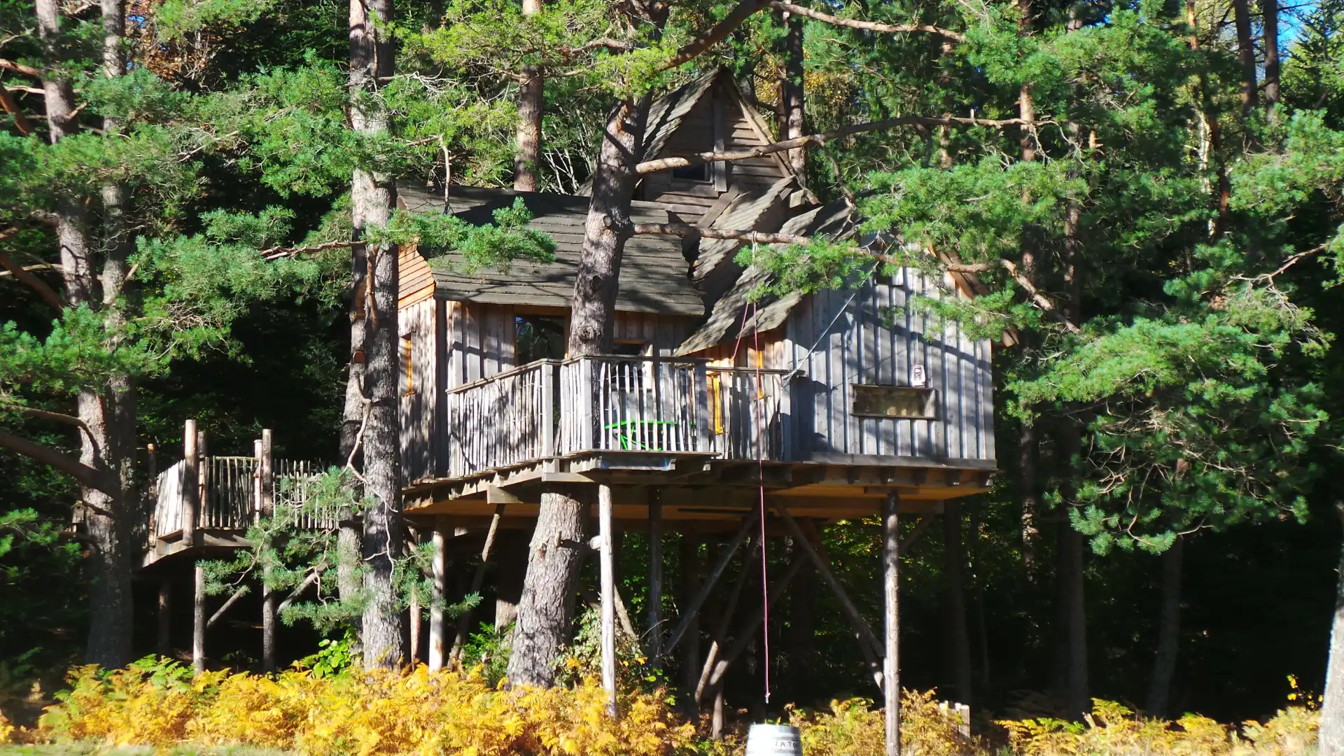 La Tour – Cabane Cosy | Cabanes Nids des Vosges