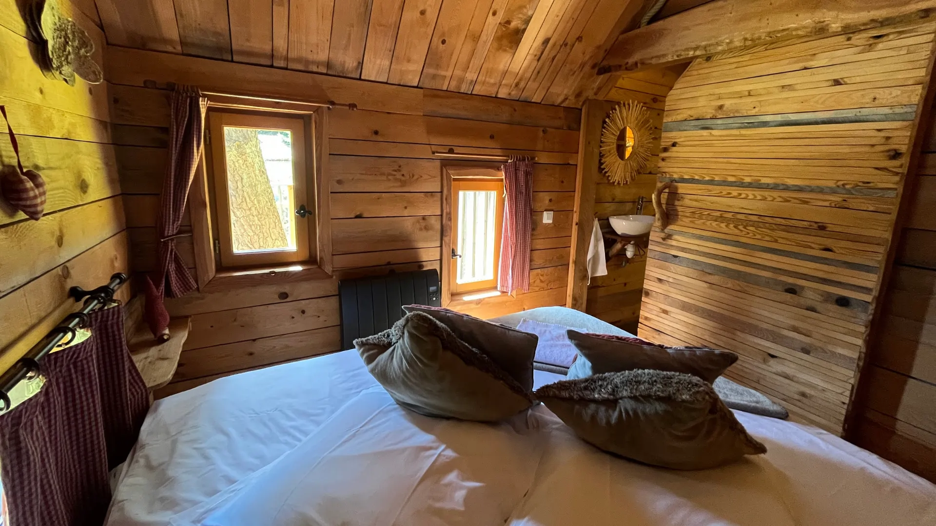 La Tour – Cabane Cosy | Cabanes Nids des Vosges
