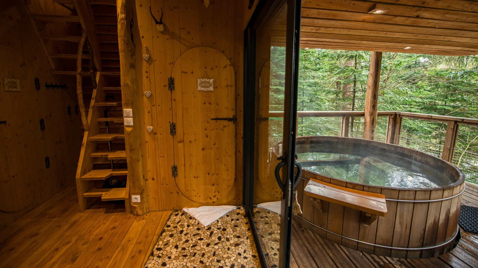 La Forêt – Cabane Deluxe | Cabanes Nids des Vosges