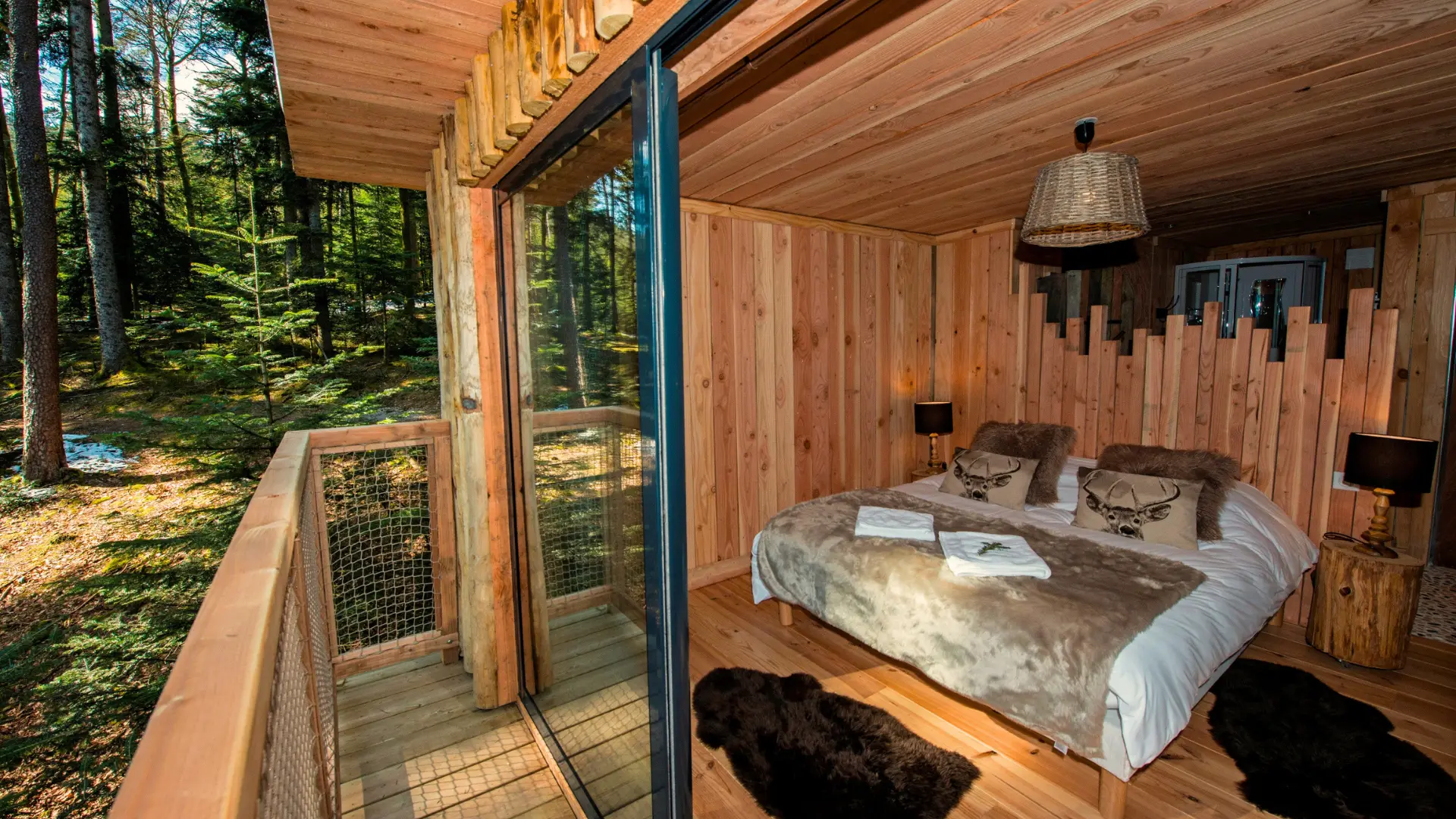 Les 2 Sapins – Cabane Deluxe | Cabanes Nids des Vosges