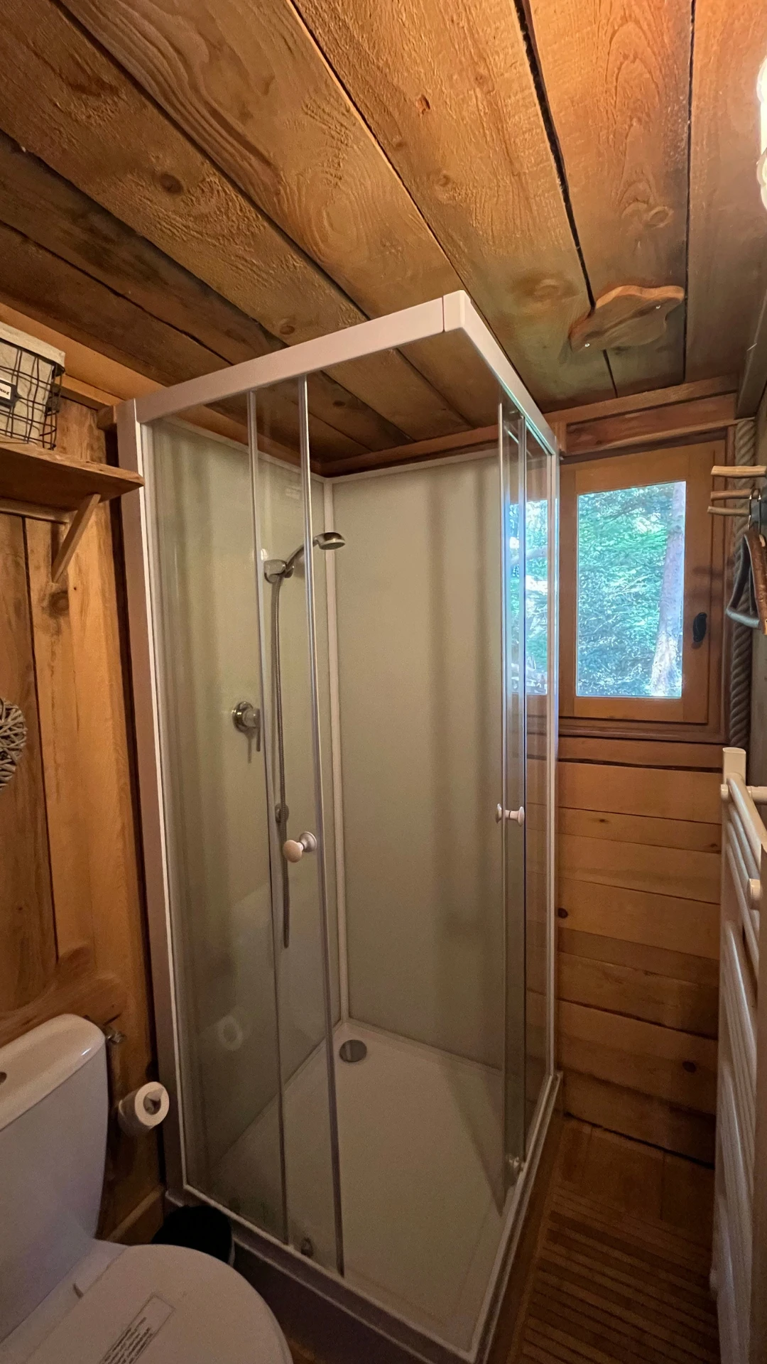 La Tour – Cabane Cosy | Cabanes Nids des Vosges