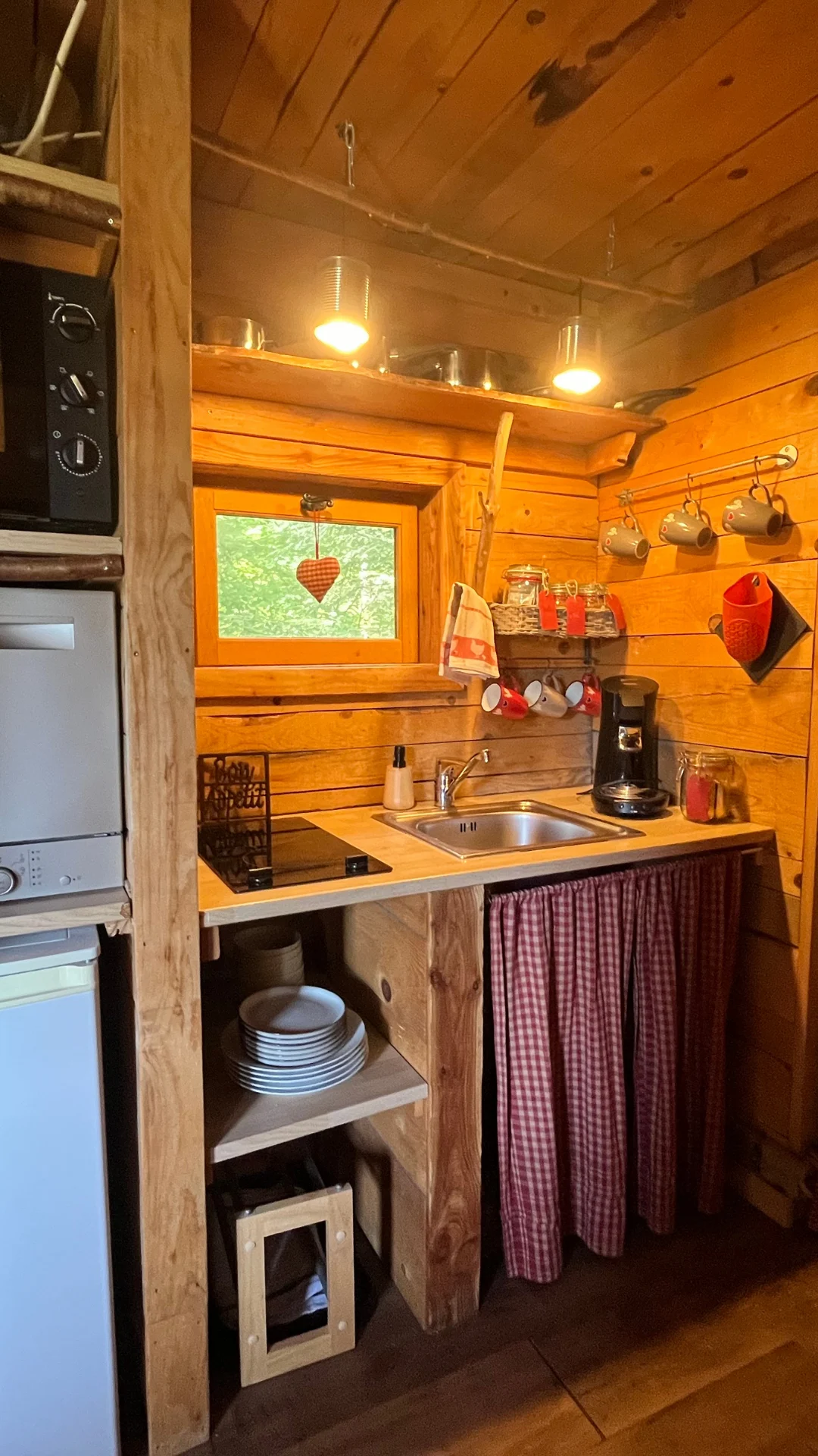 La Tour – Cabane Cosy | Cabanes Nids des Vosges