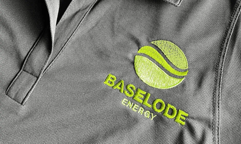Custom embroidery service