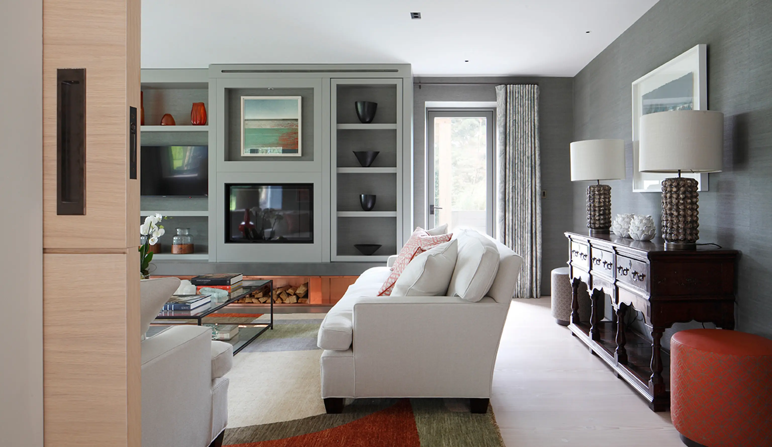 Contemporary joinery in Hampshire home