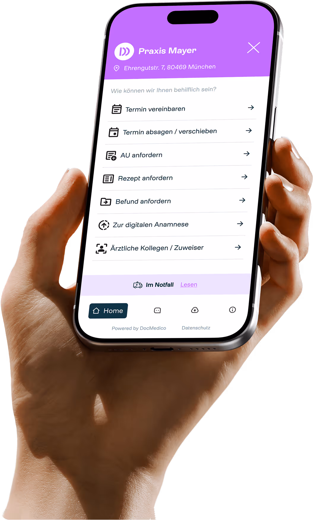 Eine Hand mit einem Smartphone, welches die Online-Rezeption aufzeigt.