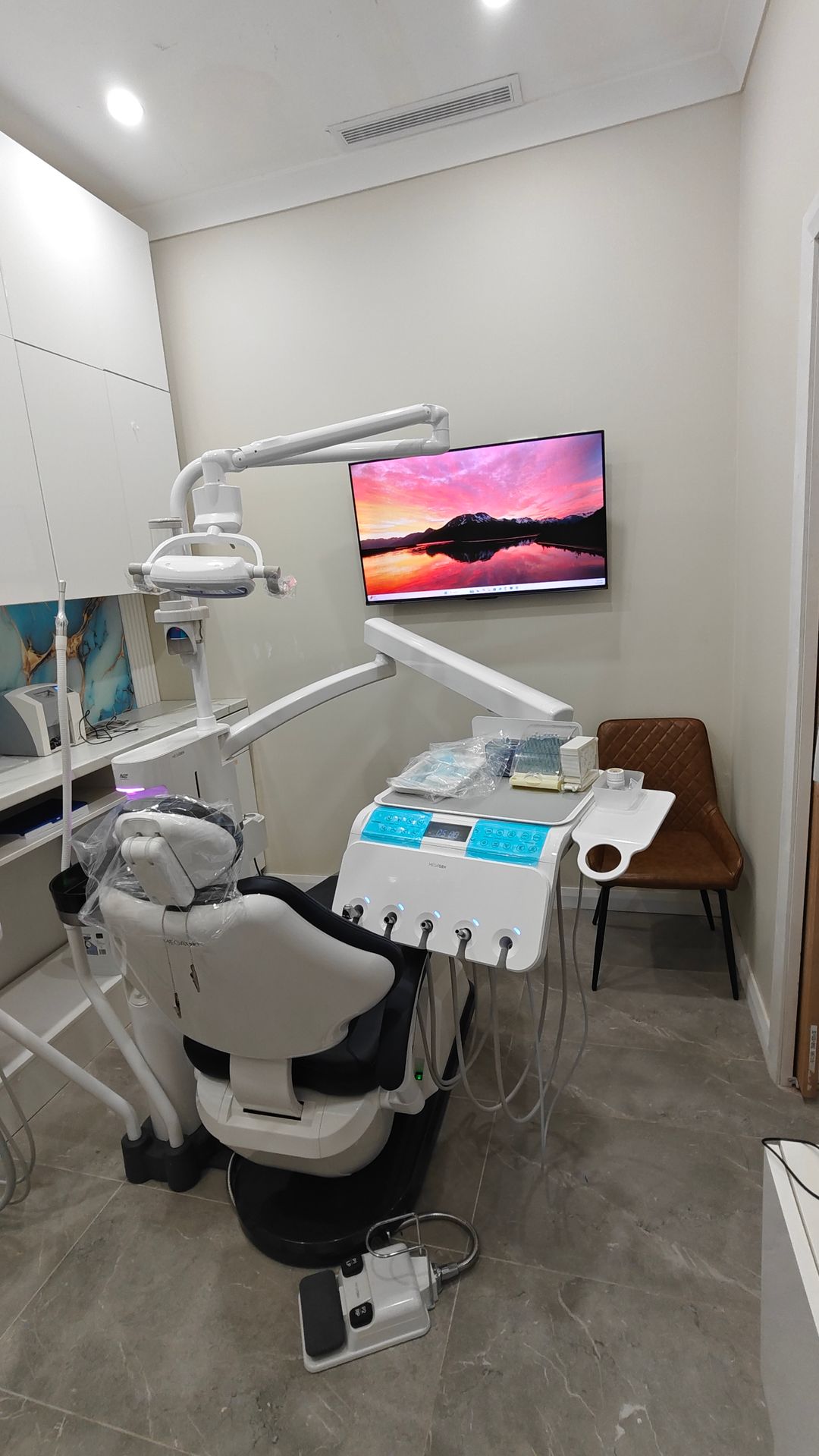 Berala Dental treatment room ready for emergency patient