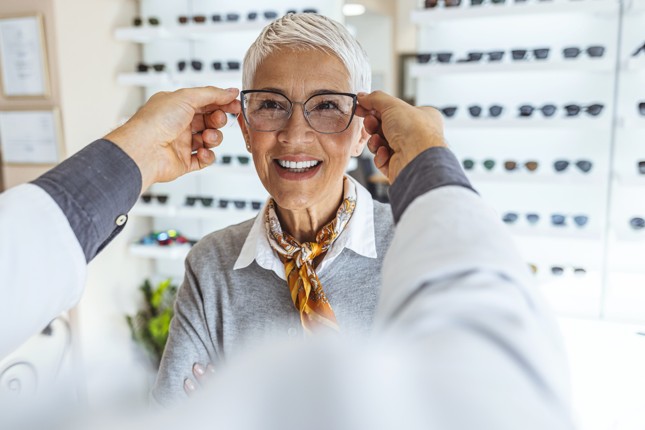 Adult comprehensive eye exam at Toronto Vision Therapy and Optometry