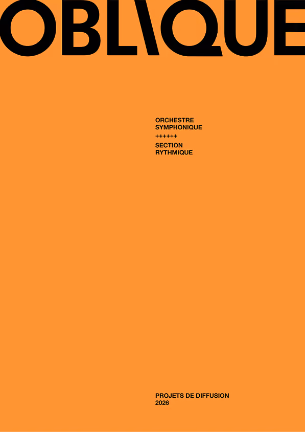 Orange background with large black text 'OBLIQUE' partially visible and smaller French text in black.
