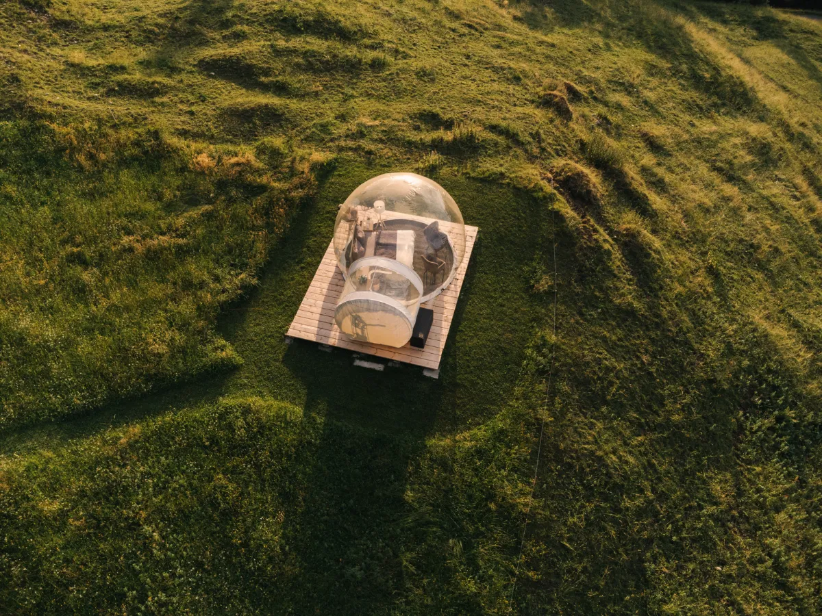 Bubble Hotel