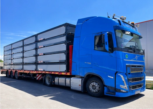 Containers Truck