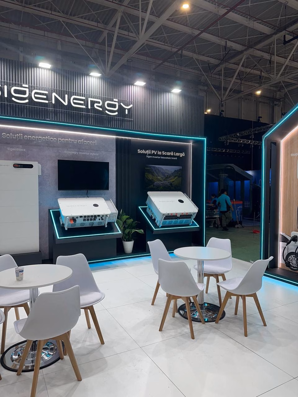 sigenergy-exhibition-stand-interior