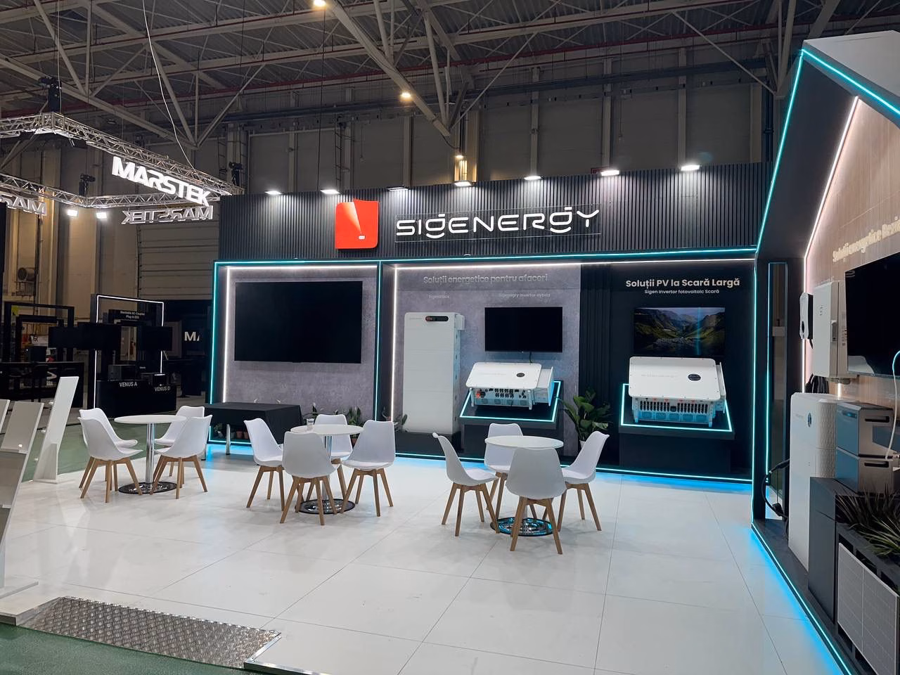sigenergy-exhibition-booth-front-view