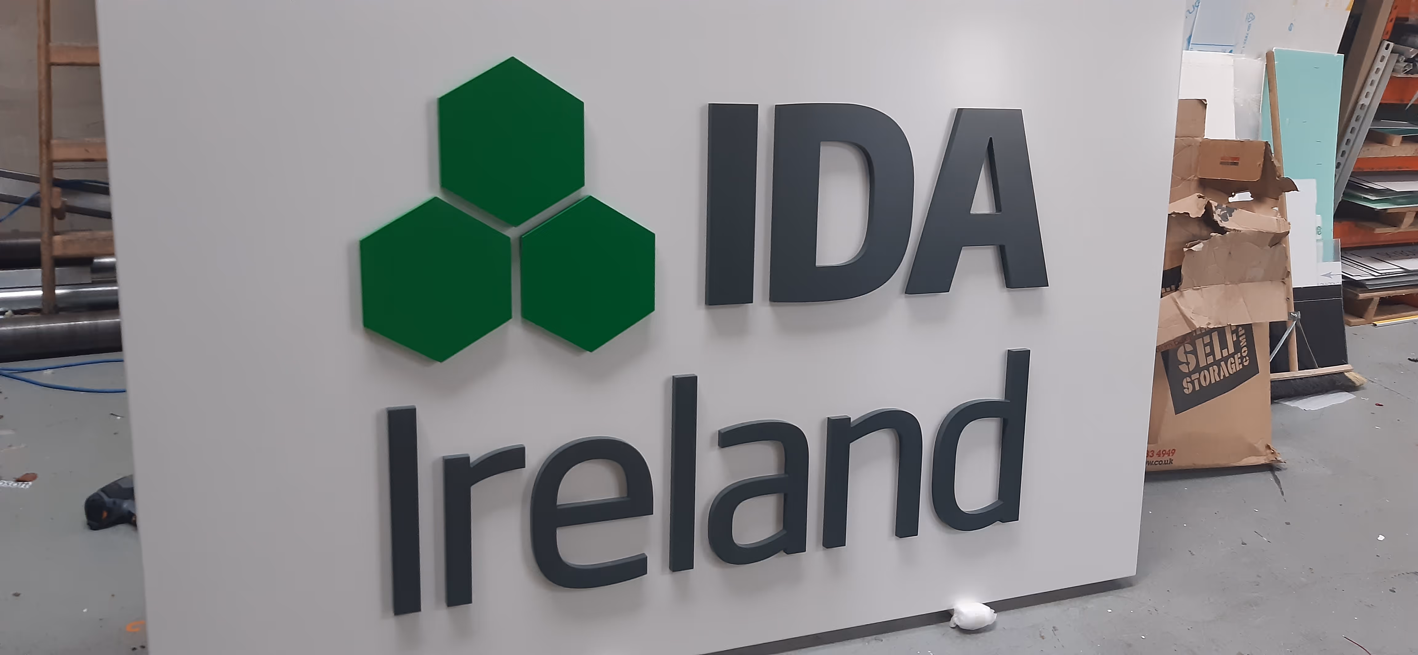 Folded aluminium mini totem with 19mm PVC logo for IDA Ireland