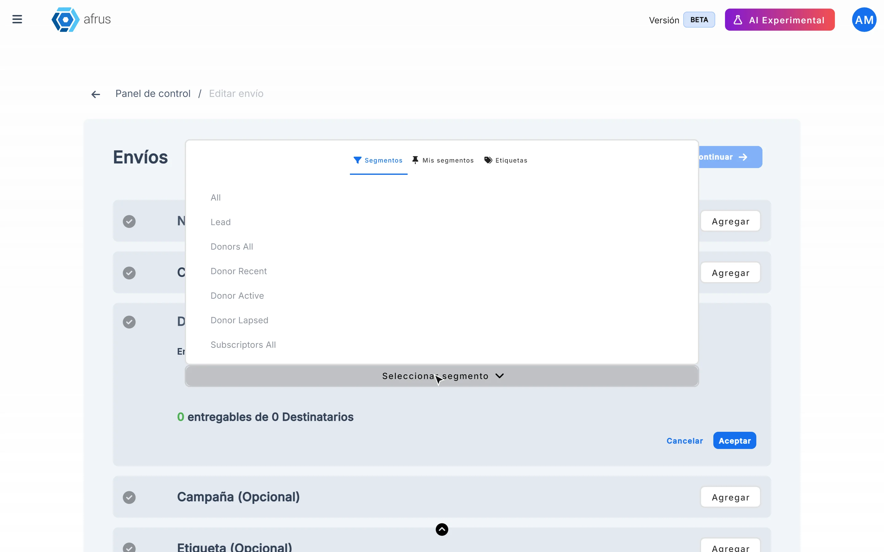 Enviar a selector open with the Segmentos, Mis segmentos and Etiquetas tabs