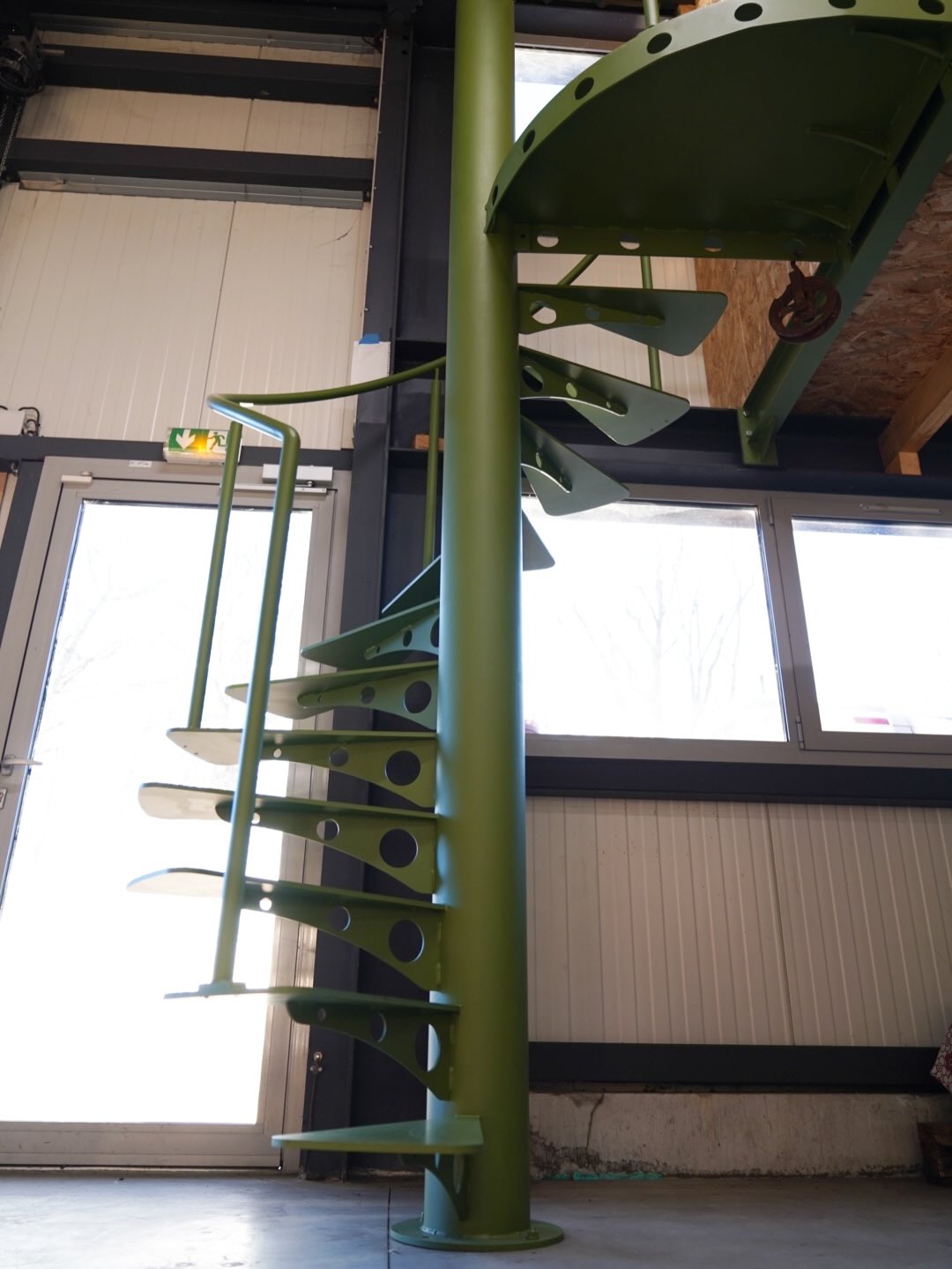 Escalier métallique industriel acier sur mesure – Vigon Metal Bordeaux