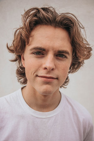 Lange Haare bei Männern im Trend