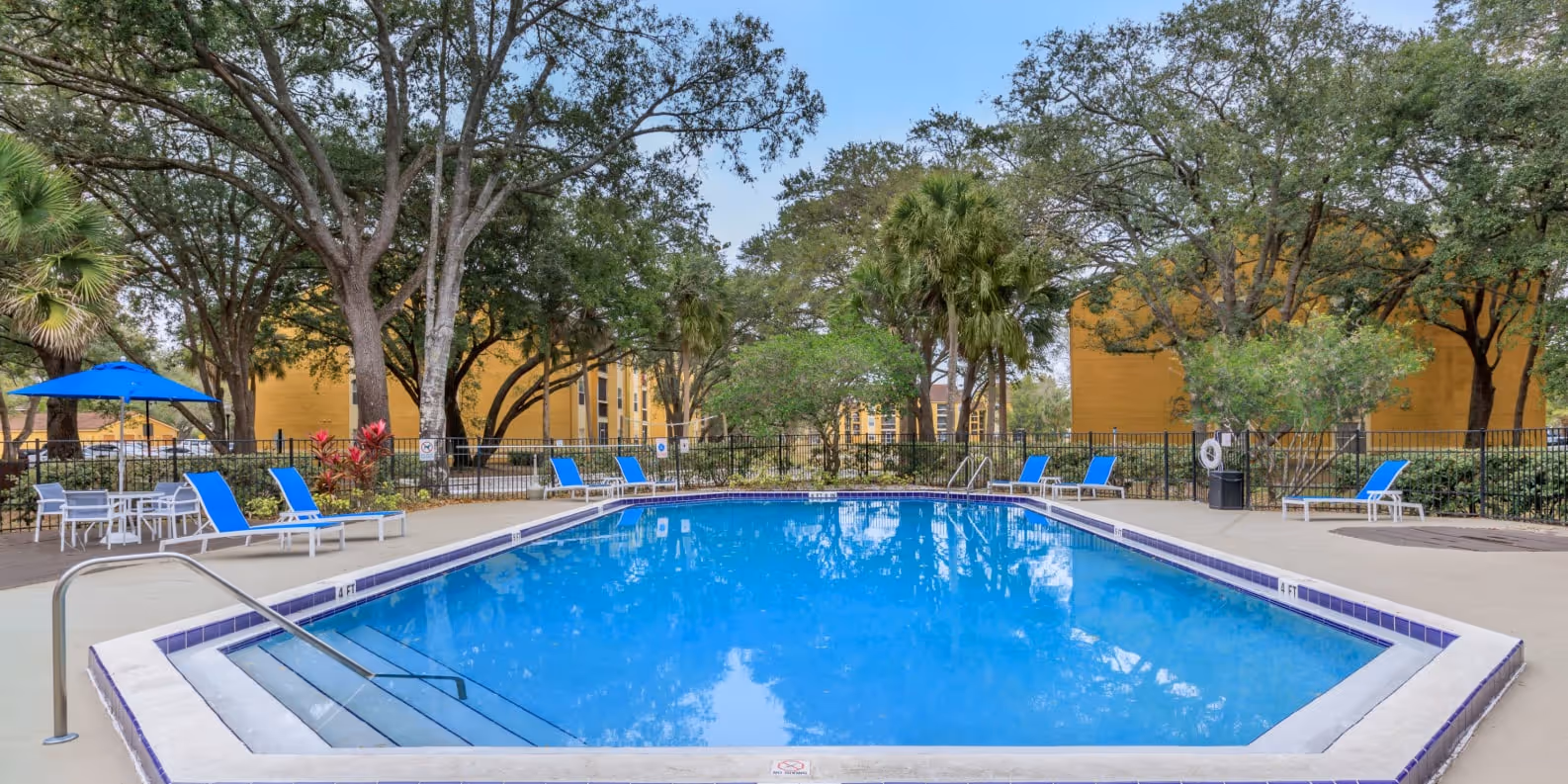 pool