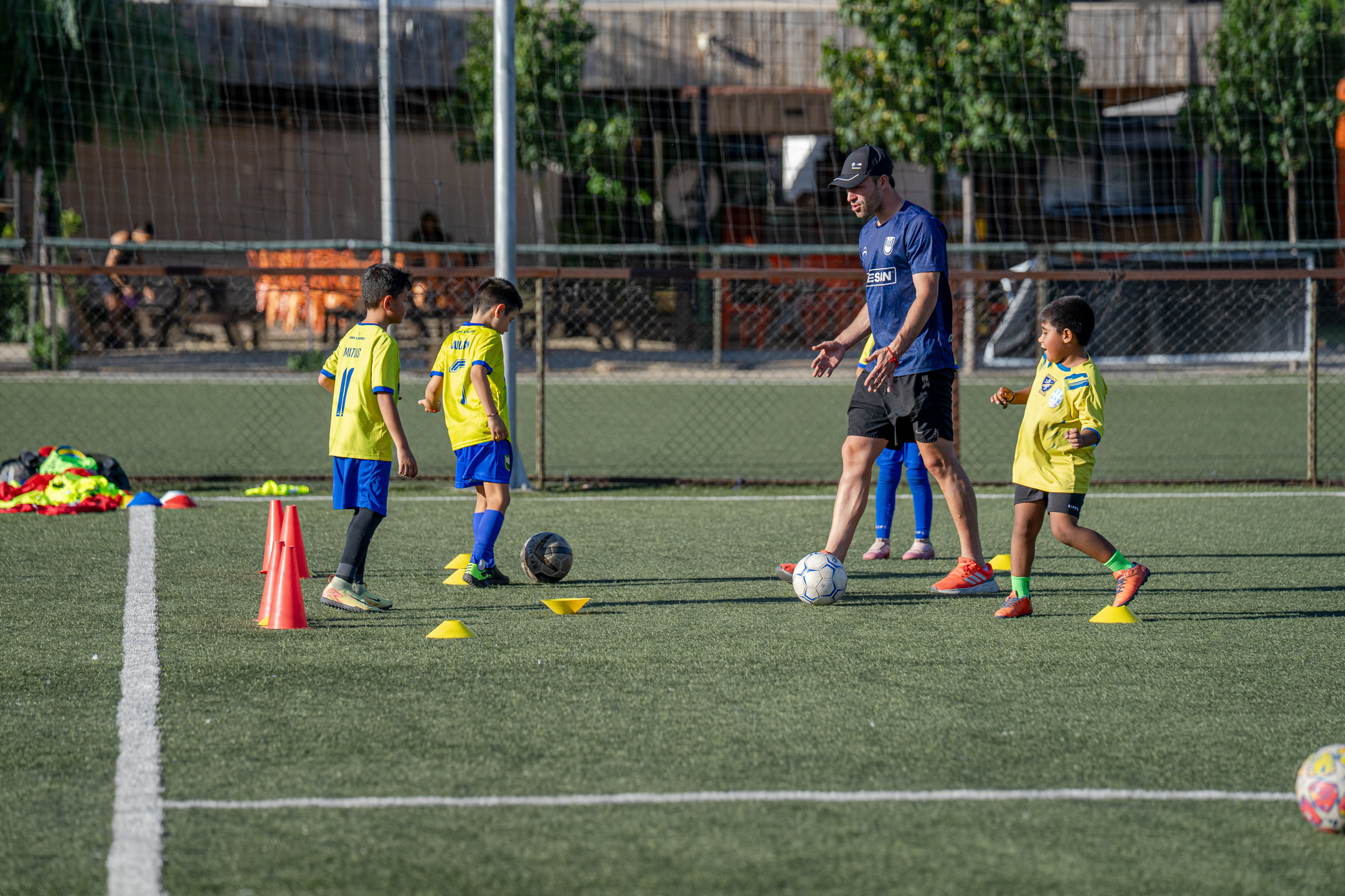 Academia de fútbol Santa Elena Soccer and Padel del Club Atlético Colina