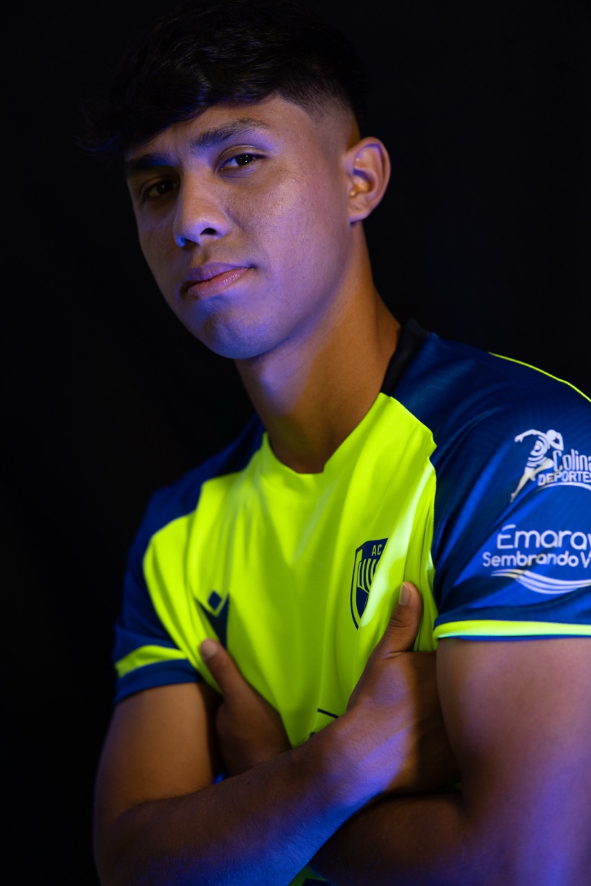 Cristian Alarcón, delantero del Atlético Colina