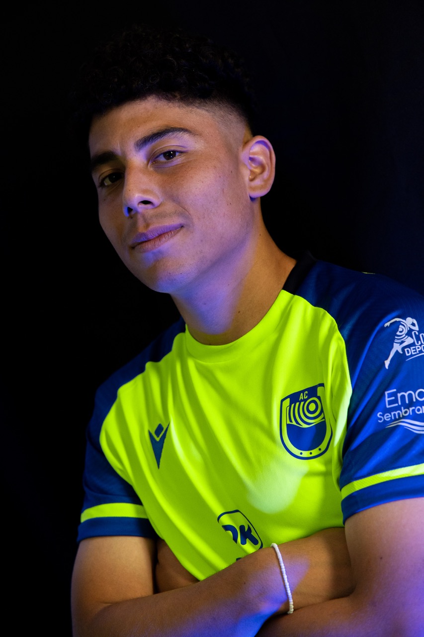 Levit Béjar, mediocampista del Atlético Colina