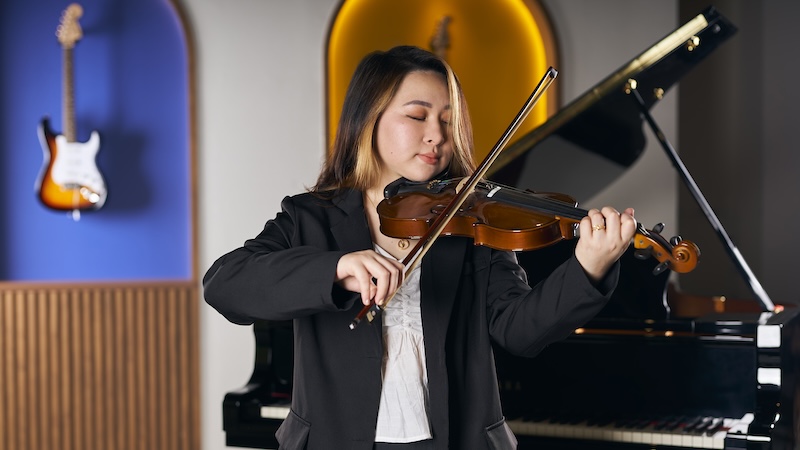 From Bow to String: Exploring the World of Violin Mastery