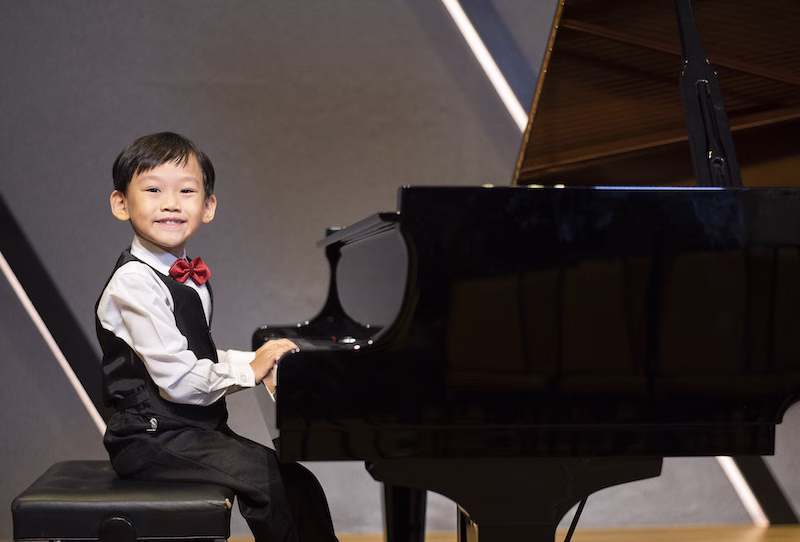 Perks of the Piano: 4 Benefits of Mastering the Keys 