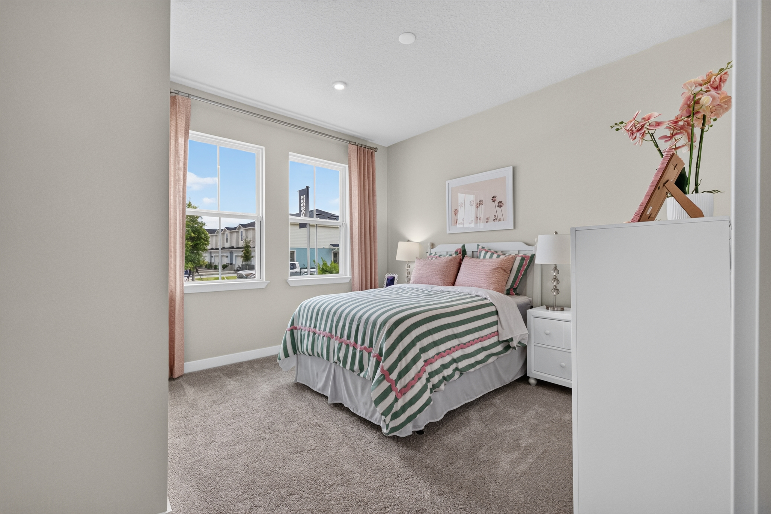 Modern Style Home | Leesburg