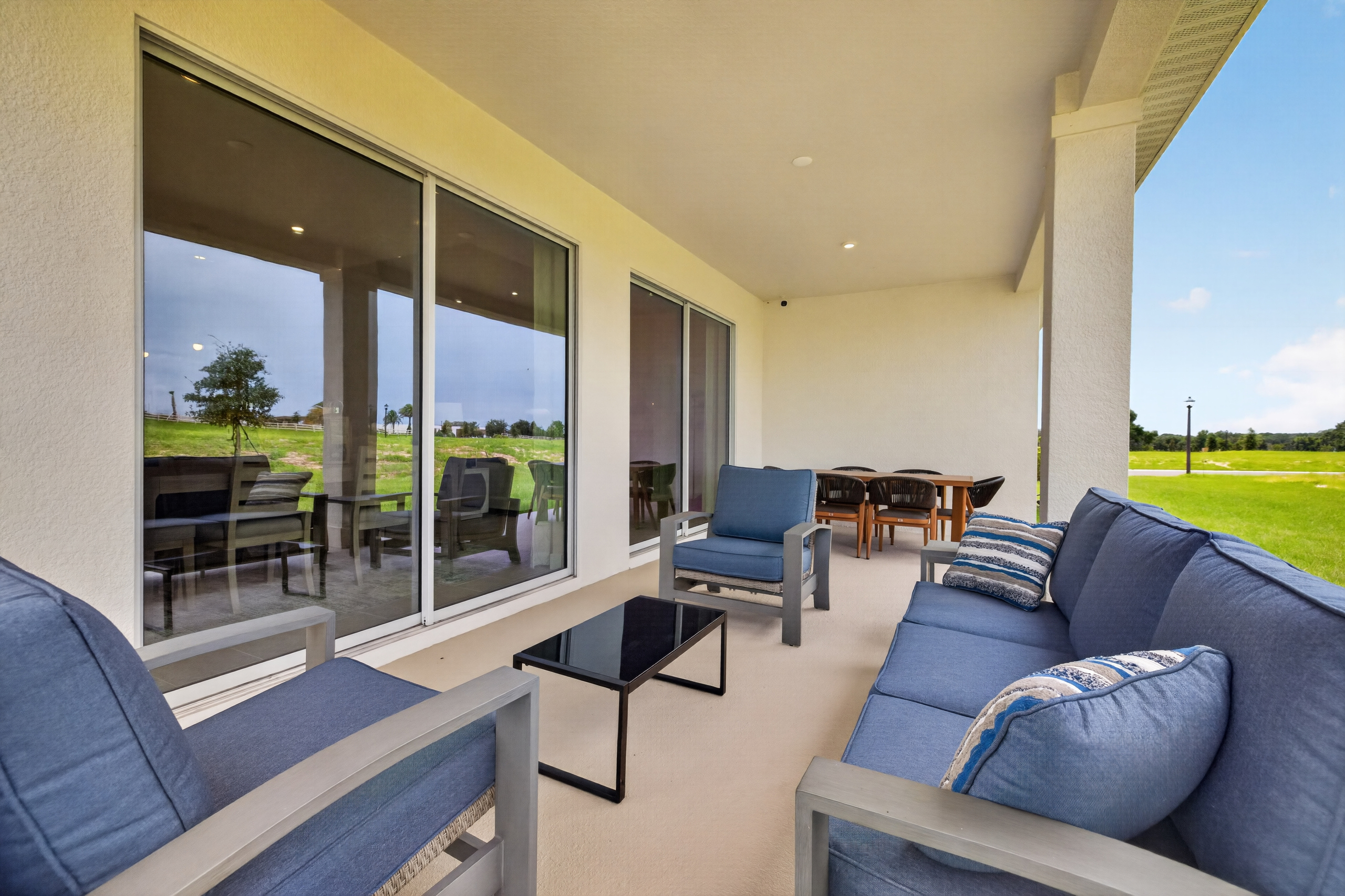 Modern Style Home | Leesburg