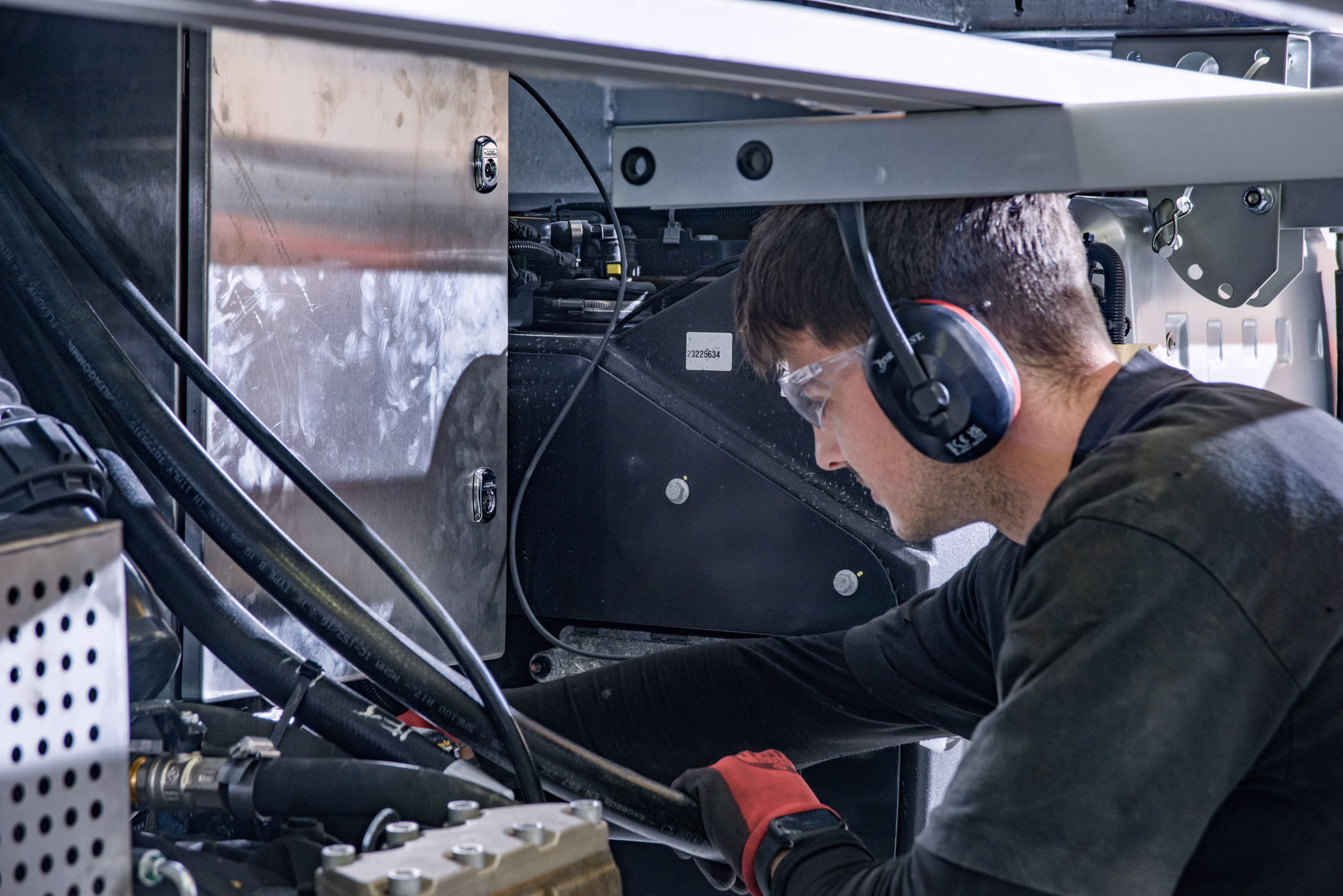 Supervac engineers servicing a vacuum tanker