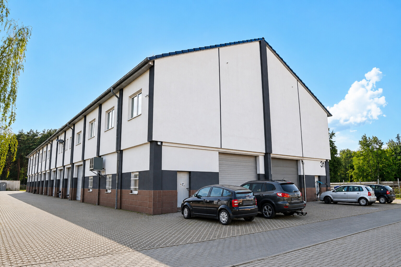 Gewerbehalle in Isenbüttel – Titelbild