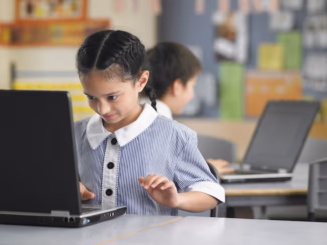 Technology can help students learn new material