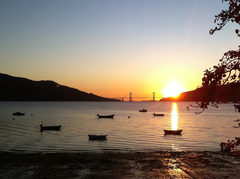 Ría de Vigo al atardecer
