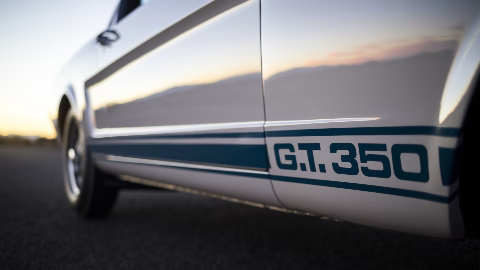 Classic Shelby GT350