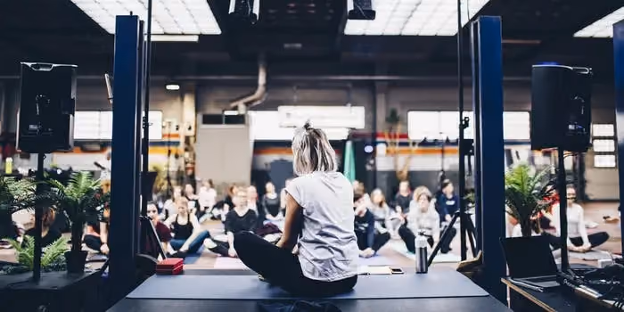 How do you launch a fitness business?
