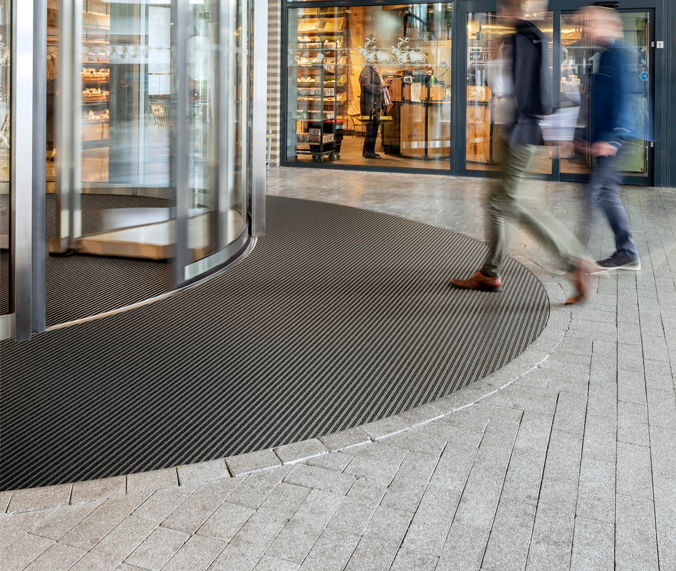EMCO entrance flooring at a revolving door entrance